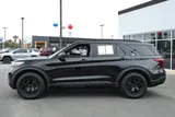 2022 Ford Explorer photo 9