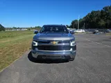 2024 Chevrolet Silverado 1500 photo 2