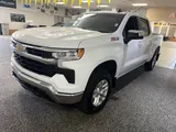 2023 Chevrolet Silverado 1500 photo 3