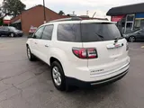 2015 GMC Acadia photo 3
