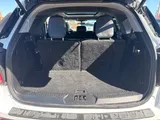 2021 Ford Explorer photo 13