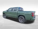 2027 Nissan Frontier photo 5