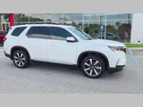 2025 Honda Pilot photo 37