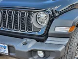 2025 Jeep Wrangler photo 5