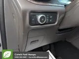 2020 Ford Explorer photo 13