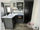 2025 Dutchmen RV Aspen Trail LE 29TB photo 9