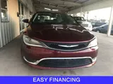 2015 Chrysler 200 photo 2