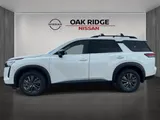 2026 Nissan Pathfinder photo 5