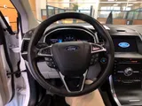 2019 Ford Edge photo 13