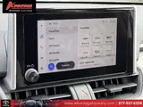 2025 Toyota RAV4 photo 31