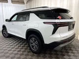 2024 Chevrolet Traverse photo 16