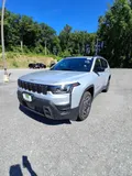 2026 Jeep Cherokee photo 7