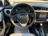 2018 Toyota Corolla photo 19