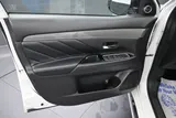 2020 Mitsubishi Outlander PHEV photo 15