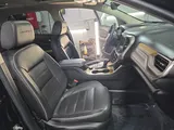 2017 GMC Acadia photo 10