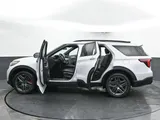2026 Ford Explorer photo 53