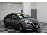 2020 Nissan Versa photo 3