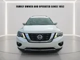 2019 Nissan Pathfinder photo 6