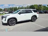 2026 Nissan Pathfinder photo 25