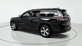 2021 Jeep Grand Cherokee L photo 3