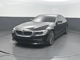 2018 BMW 5 Series photo 2
