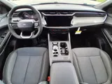 2026 Jeep Cherokee photo 18