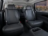 2026 Kia Carnival photo 16