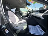 2019 Toyota RAV4 photo 11