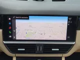 2022 Porsche Cayenne photo 17
