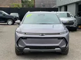 2024 Chevrolet Equinox EV photo 3