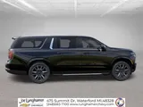 2026 Chevrolet Suburban photo 5