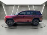 2026 Jeep Grand Cherokee photo 4