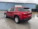 2018 Chevrolet Traverse photo 2