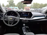 2025 Chevrolet Trax photo 10