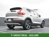2024 Volvo XC40 photo 43
