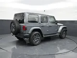 2026 Jeep Wrangler photo 9