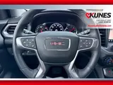 2023 GMC Acadia photo 29