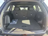 2026 Jeep Grand Cherokee photo 8
