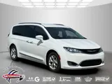 2018 Chrysler Pacifica photo 1