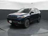 2026 Jeep Compass photo 3
