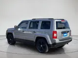 2016 Jeep Patriot photo 3