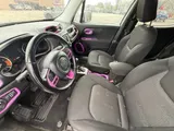 2017 Jeep Renegade photo 8