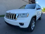 2011 Jeep Grand Cherokee photo 1