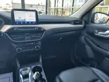 2022 Ford Escape photo 10