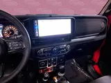 2026 Jeep Wrangler photo 27