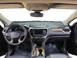 2017 GMC Acadia photo 9