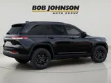 2026 Jeep Grand Cherokee photo 4