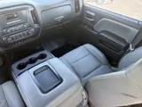 2020 Chevrolet Silverado MD photo 21