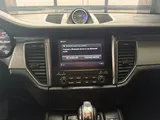 2018 Porsche Macan photo 15