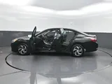 2016 Honda Accord Sedan photo 37